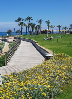 PERNERA 33 Beach House